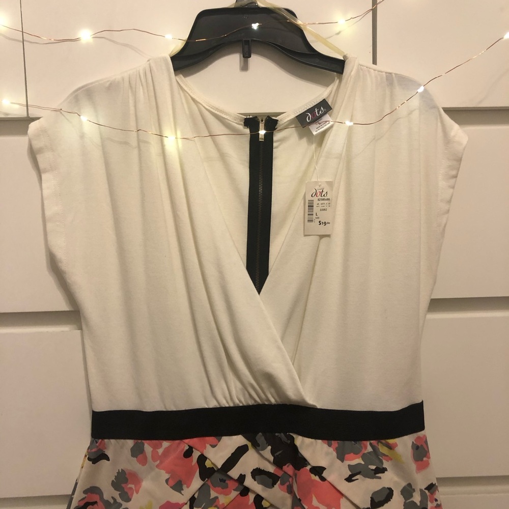 Formal Dress - Picture 4 of 5